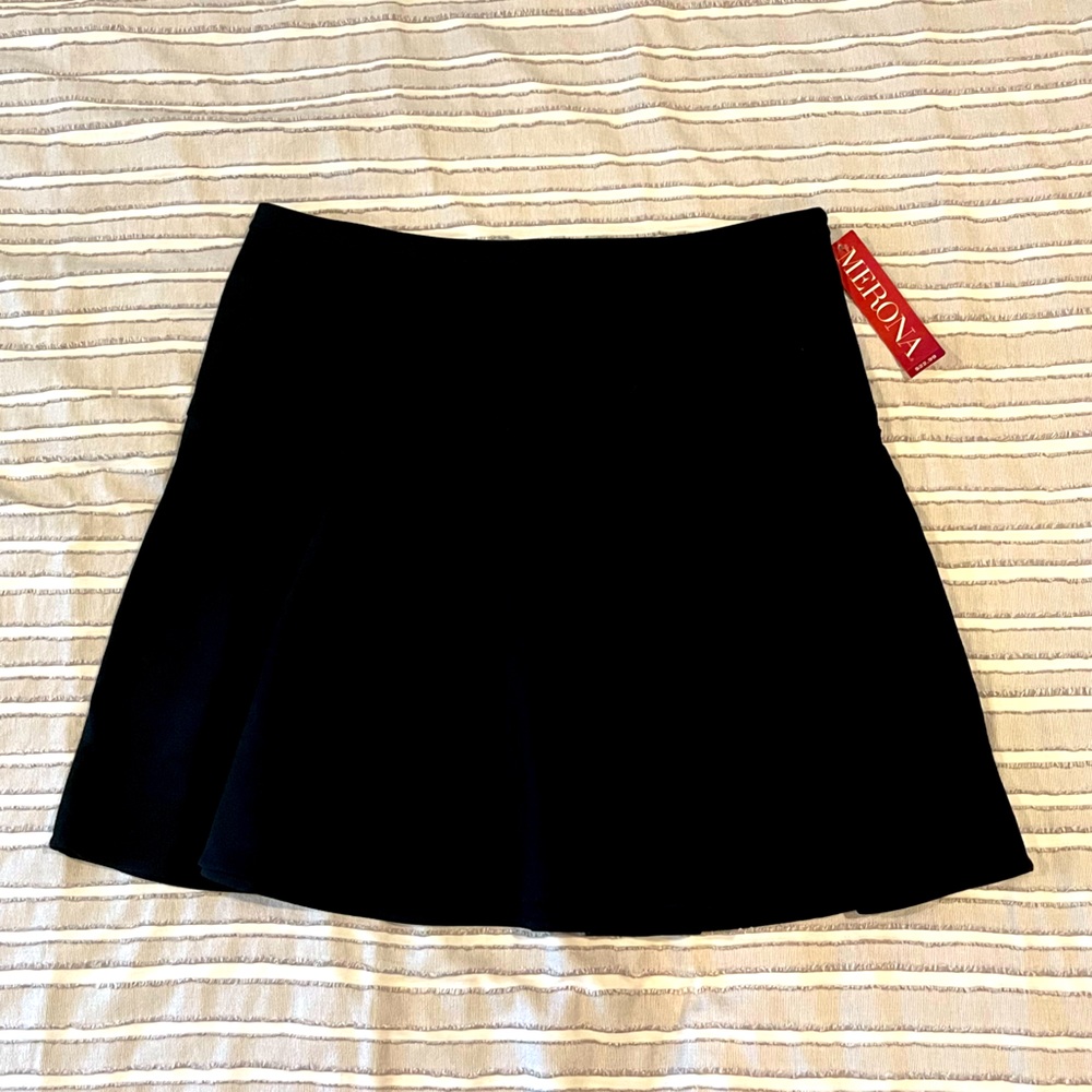 MERONA NWT Stretch size 12 Black Swing Skirt